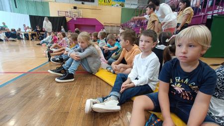 prvošolci _ oš miroslava vilharja  (9)